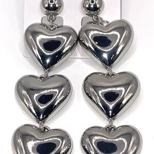 FashionNova Heart Shape Dangle Earrings - 3 Hearts “Hard To Please Earrings”